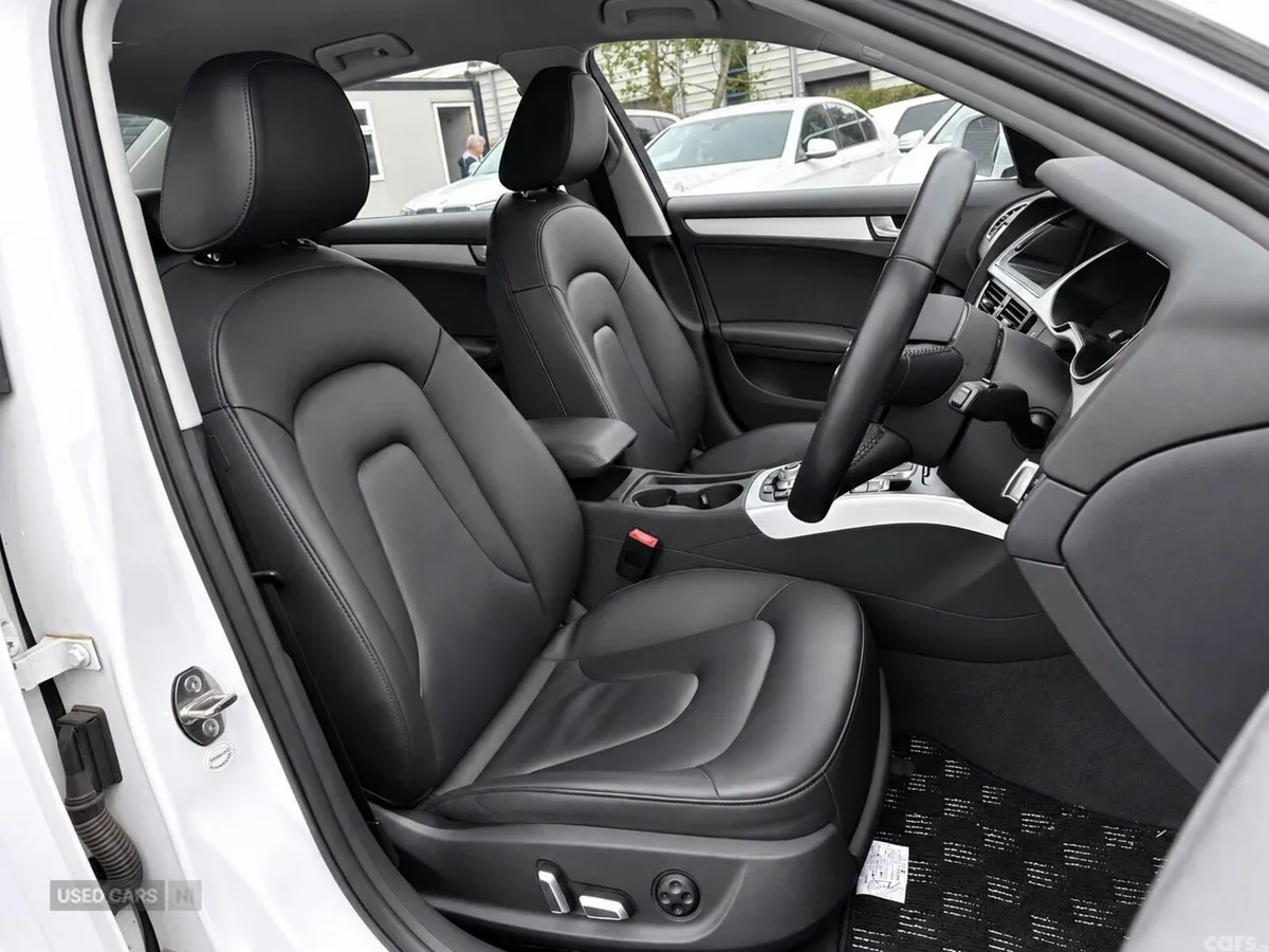 Audi A4 , Petrol, 2015, 