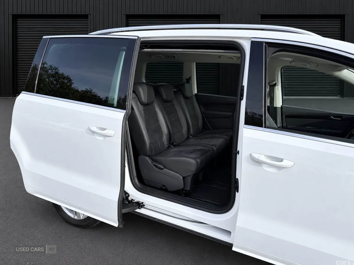 Volkswagen Sharan , Petrol, 2015, 