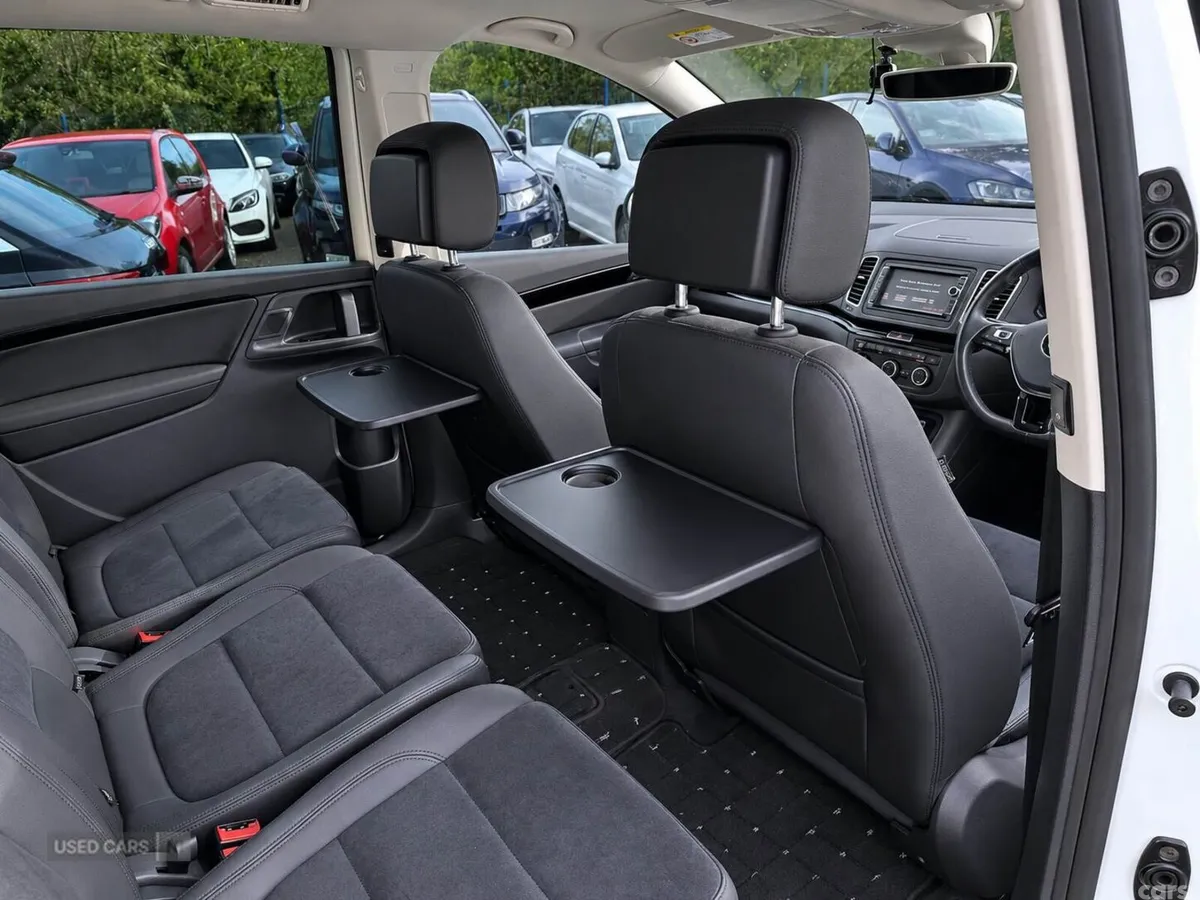 Volkswagen Sharan , Petrol, 2015, 