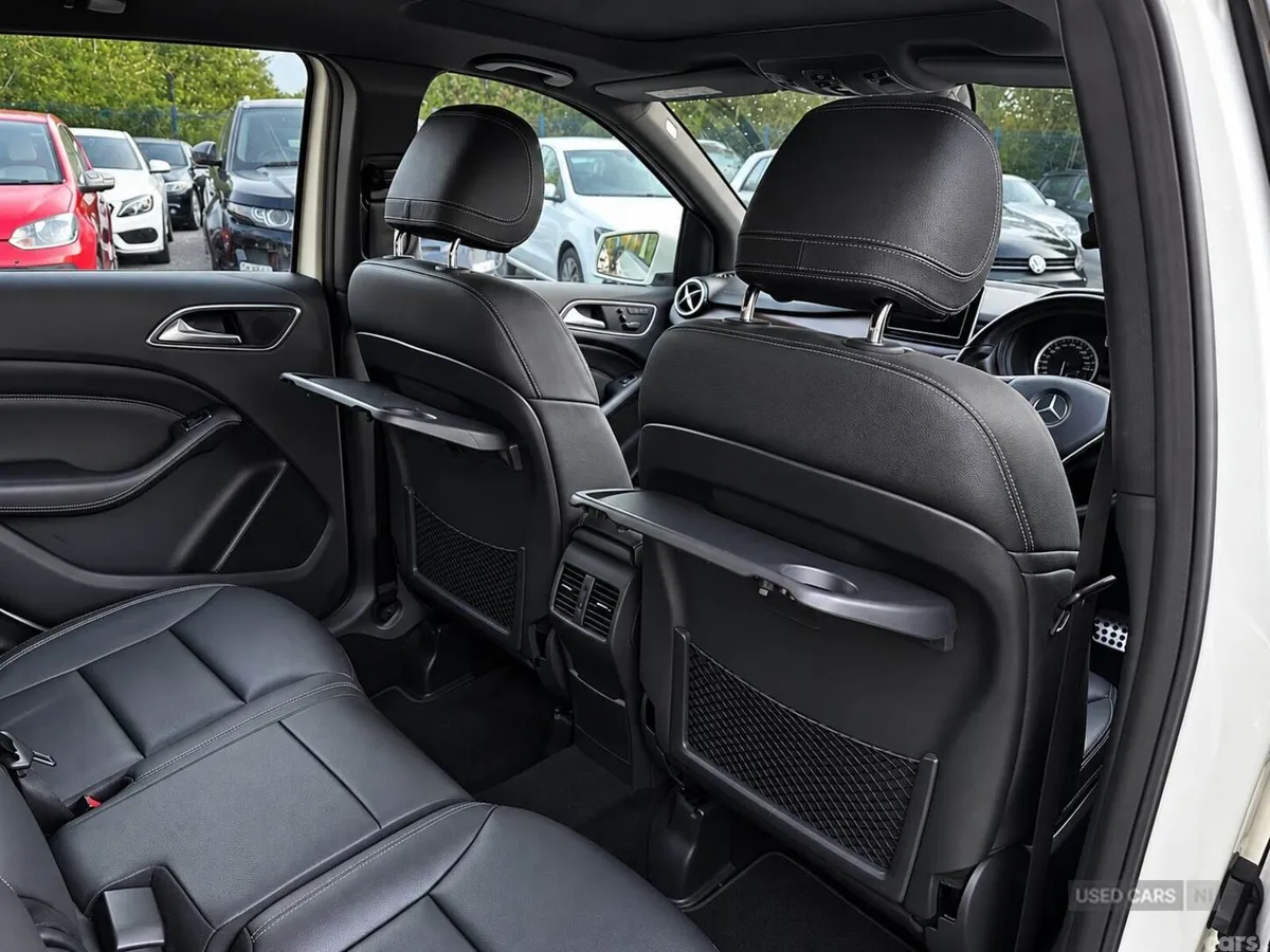 Mercedes-Benz B-Class , Petrol, 2014, White