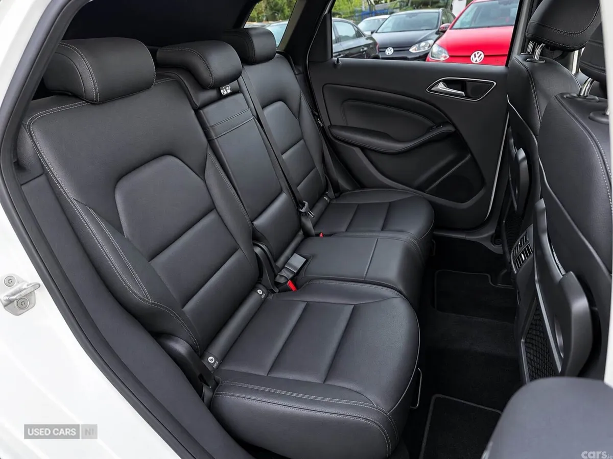 Mercedes-Benz B-Class , Petrol, 2014, White