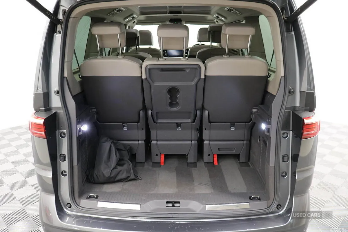 Volkswagen Multivan MPV, Petrol Hybrid, 2025, Grey