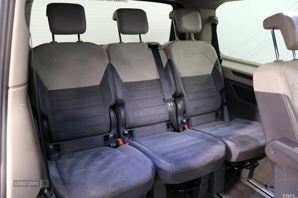 Volkswagen Multivan MPV, Petrol Hybrid, 2025, Grey