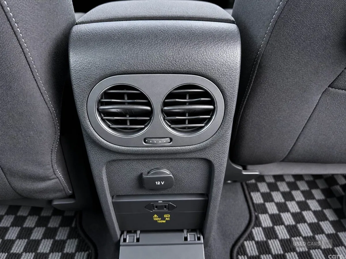 Volkswagen Tiguan , Petrol, 2014, Black