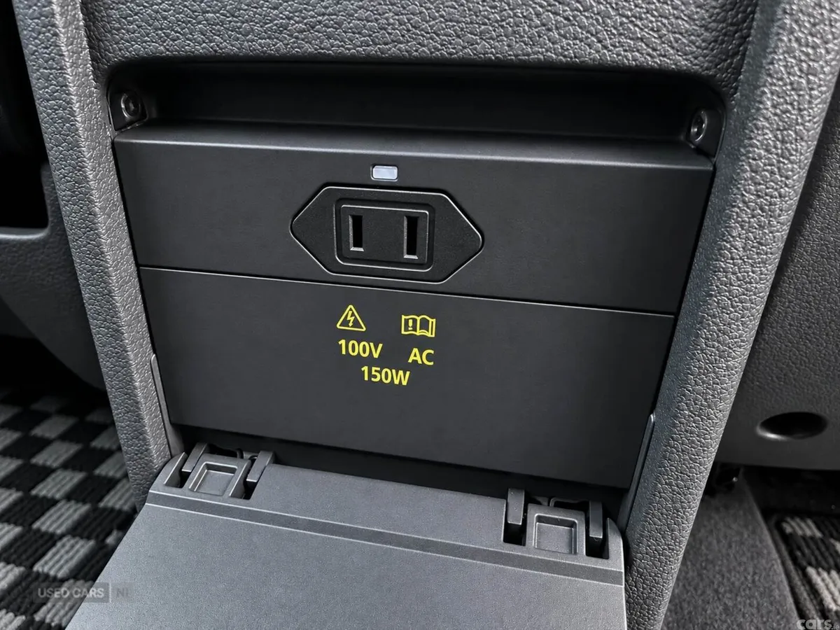 Volkswagen Tiguan , Petrol, 2014, Black