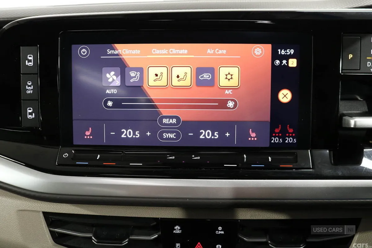Volkswagen Multivan MPV, Petrol Hybrid, 2025, Grey