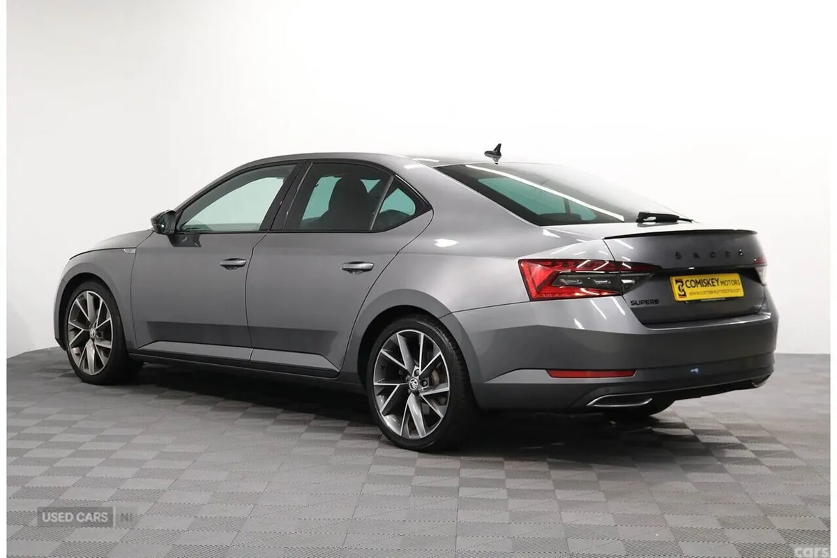 Skoda Superb Hatchback, Diesel, 2024, Grey
