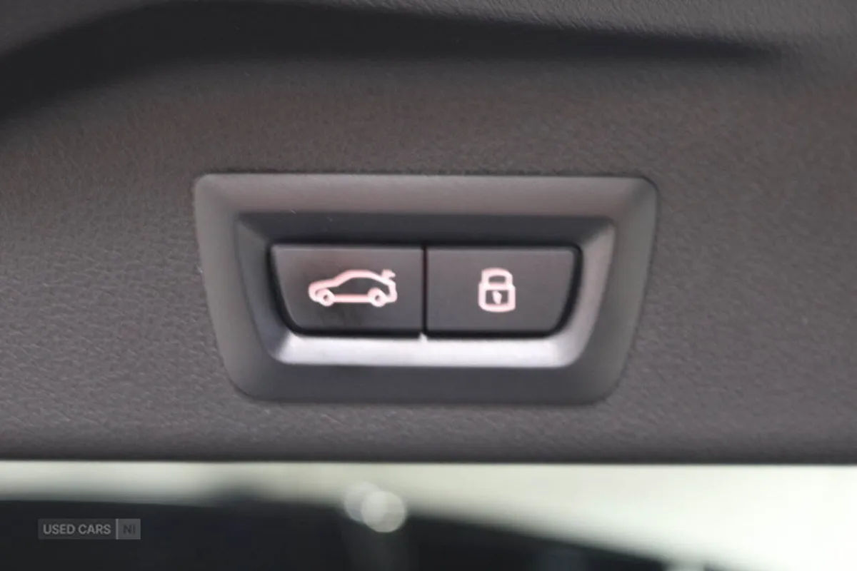 BMW X5 SUV, Petrol Hybrid, 2023, Black
