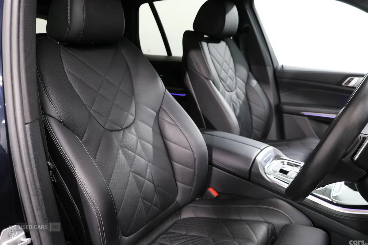 BMW X5 SUV, Petrol Hybrid, 2023, Black