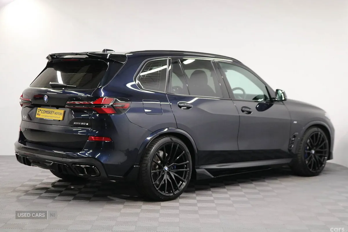 BMW X5 SUV, Petrol Hybrid, 2023, Black