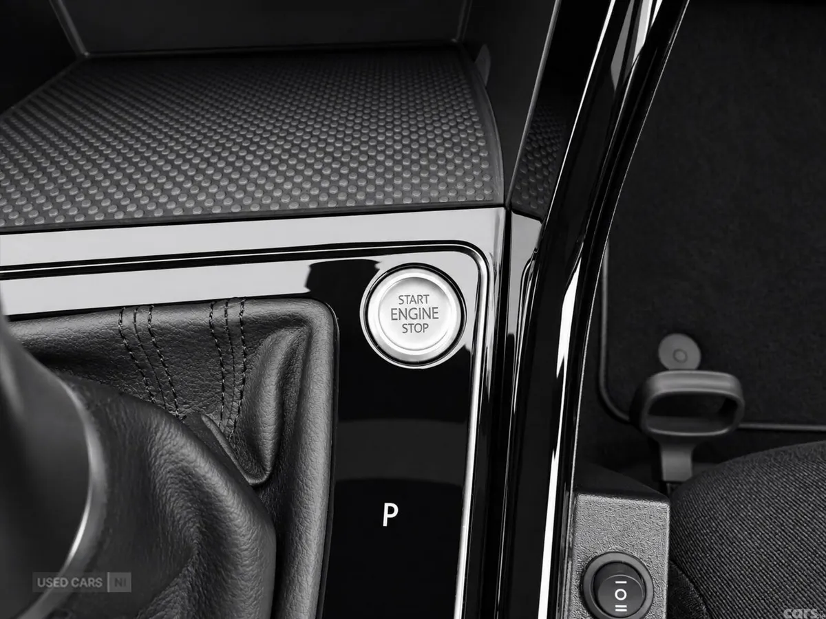 Volkswagen Touran , Petrol, 2016, Black