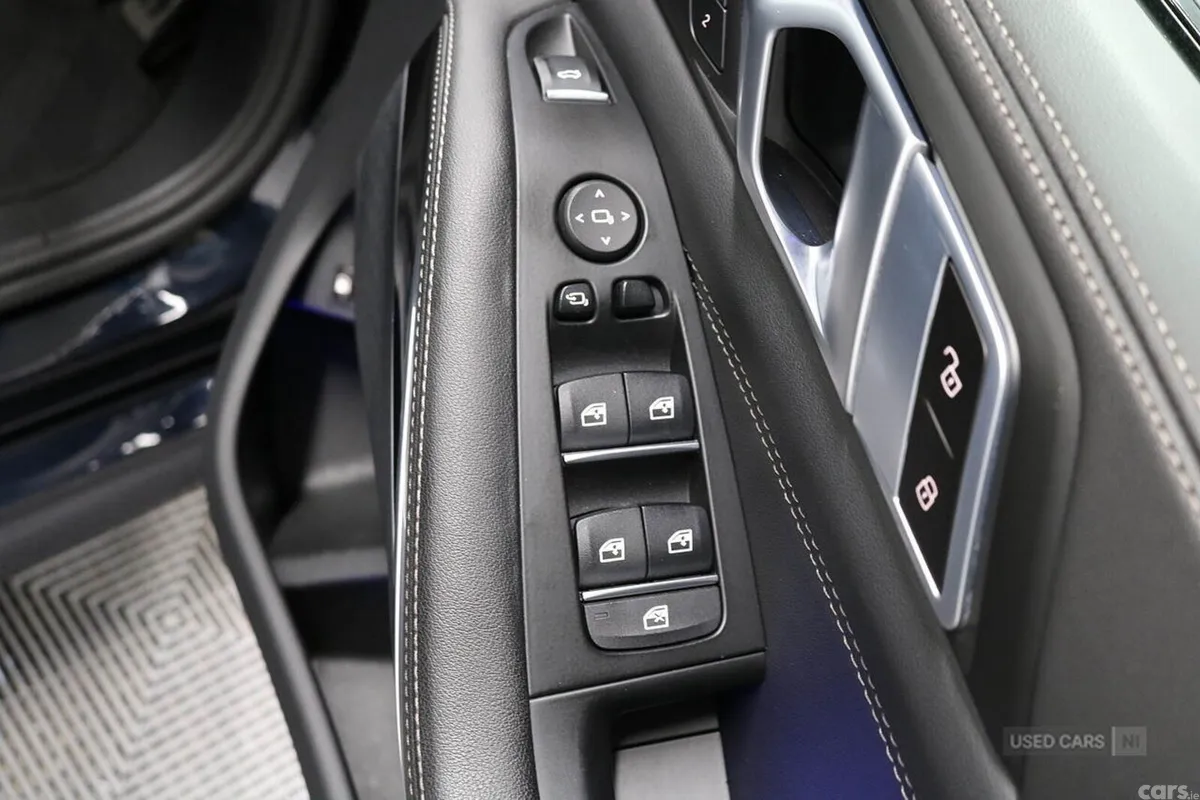 BMW X5 SUV, Petrol Hybrid, 2023, Black