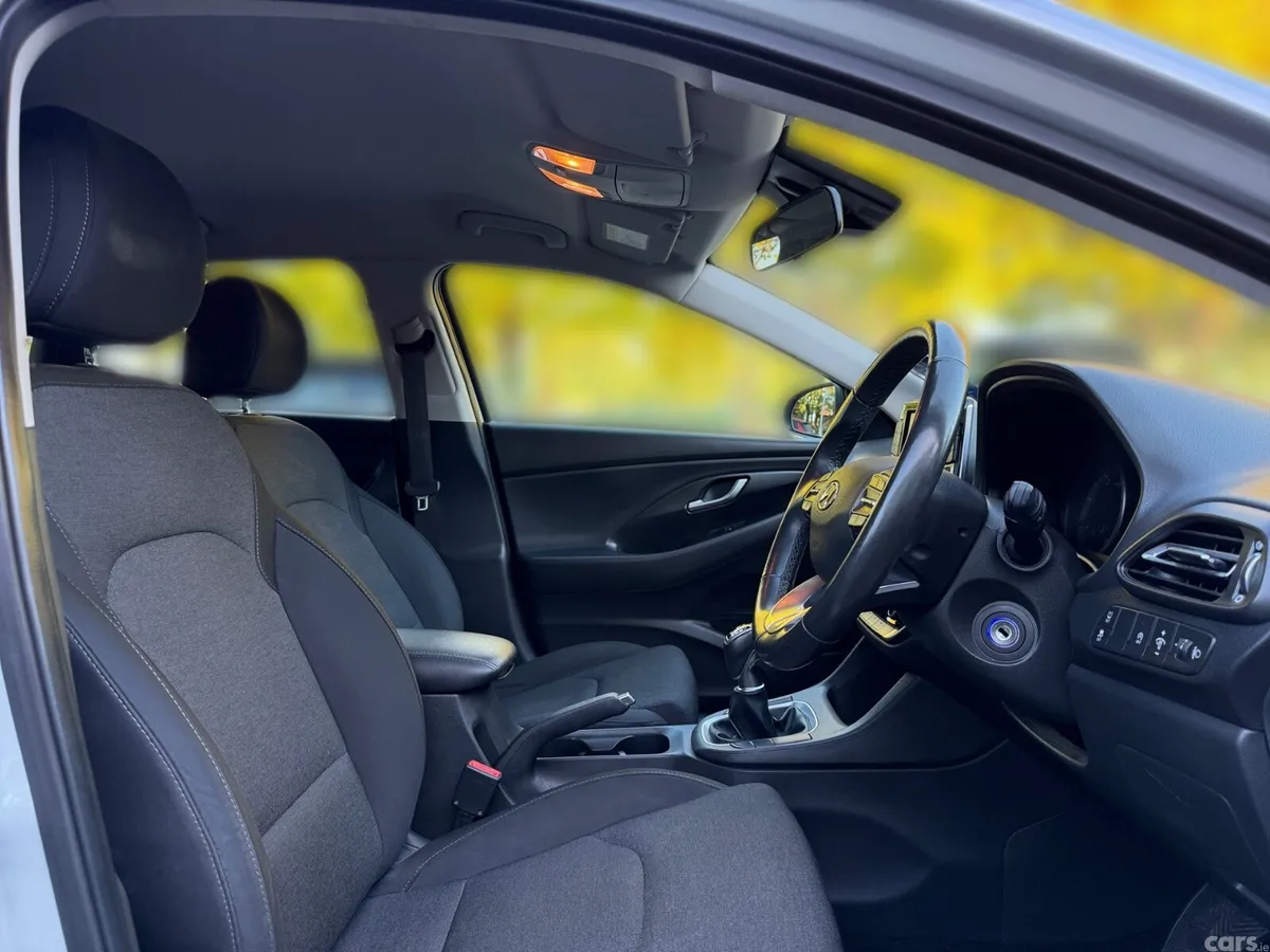 Hyundai i30 Hatchback, Diesel, 2021, Grey