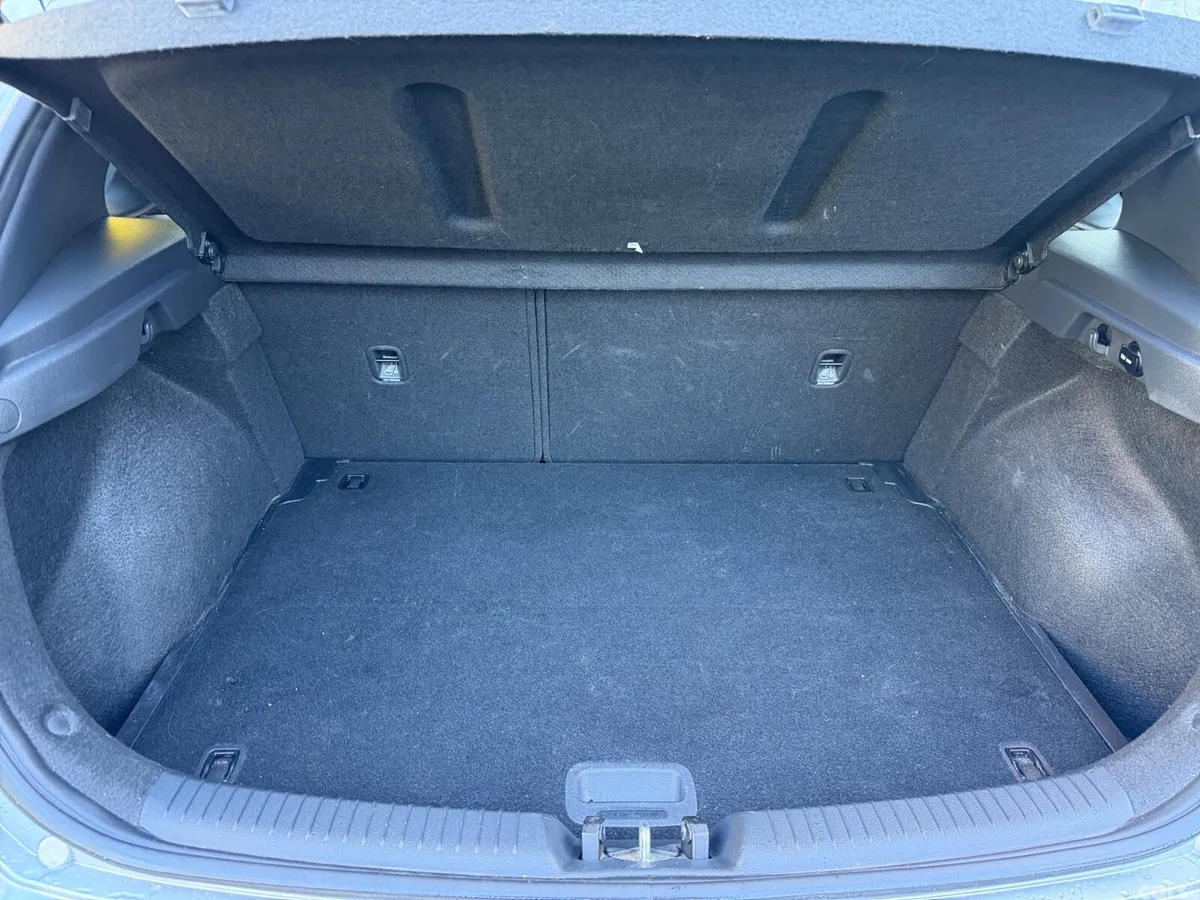 Hyundai i30 Hatchback, Diesel, 2021, Grey