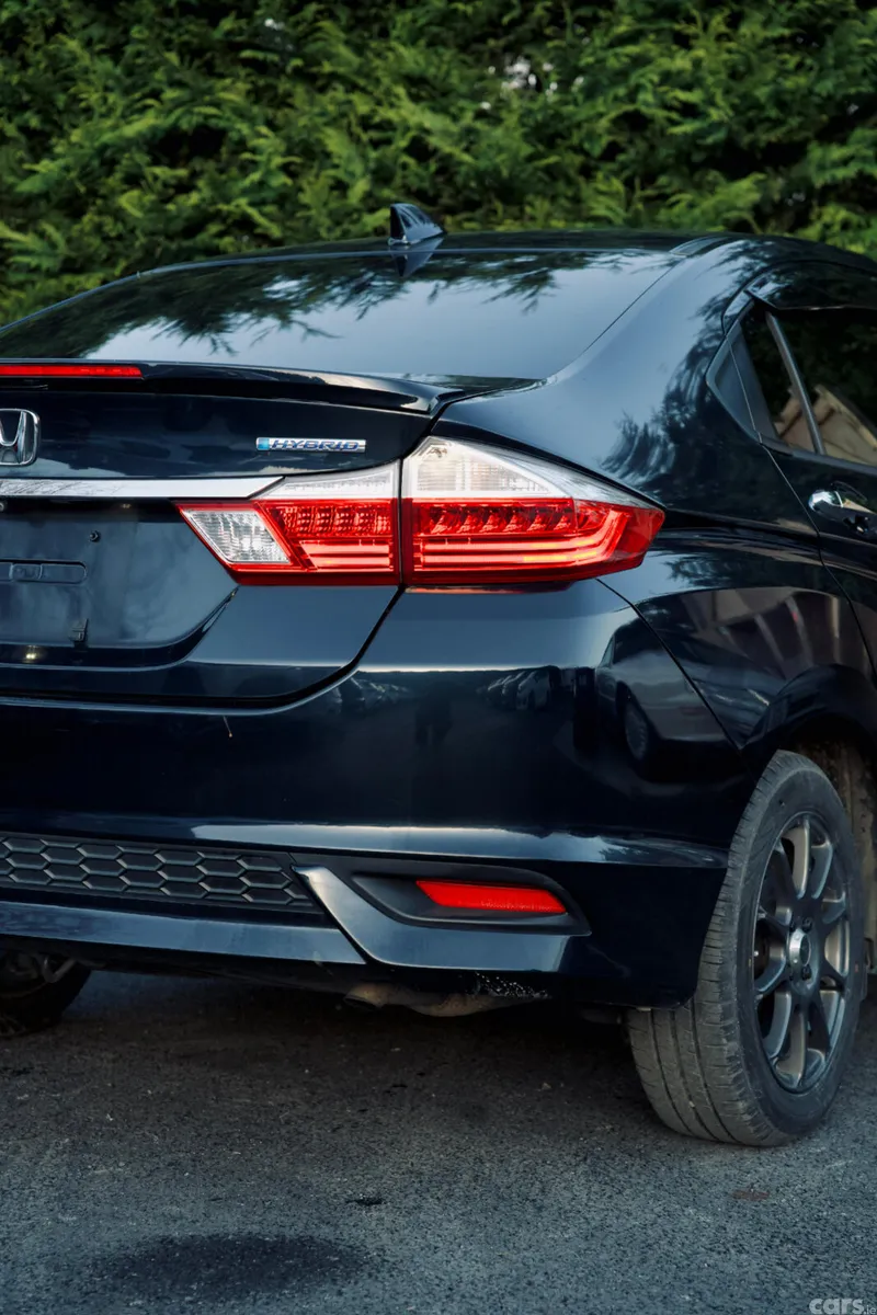 Honda Grace Hatchback, Petrol Hybrid, 2018, Blue