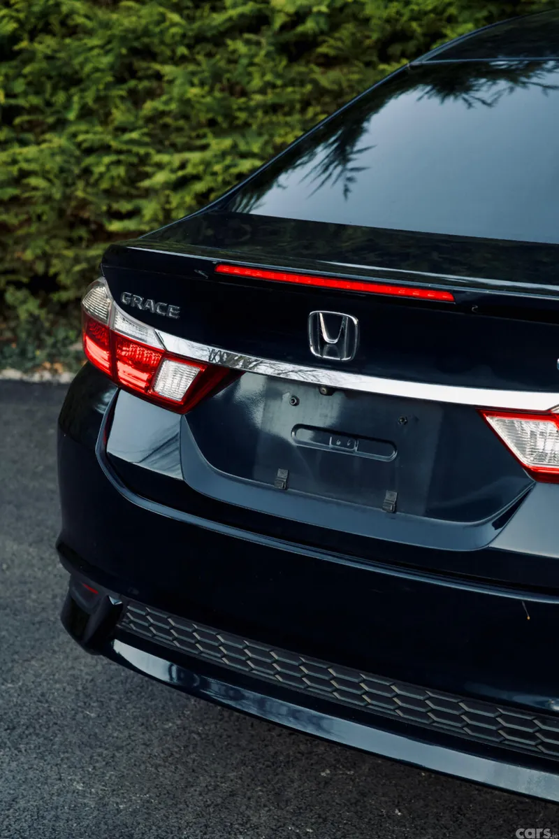 Honda Grace Hatchback, Petrol Hybrid, 2018, Blue