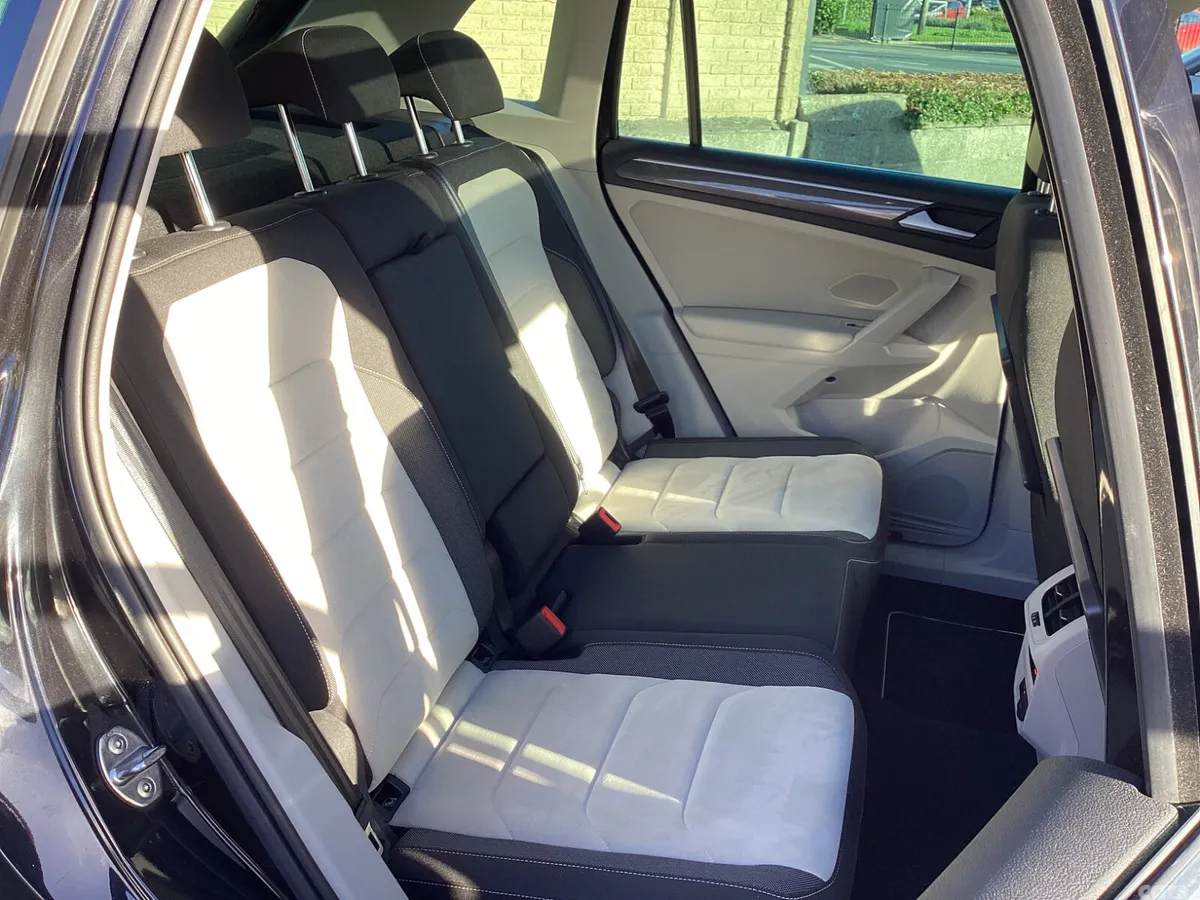 Volkswagen Tiguan SUV, Diesel, 2019, Black