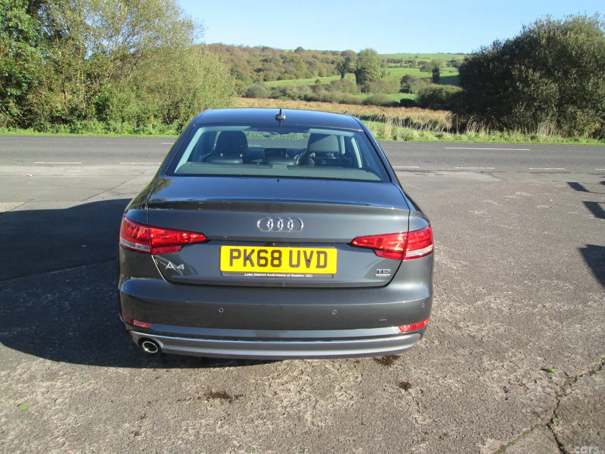 Audi A4 Saloon, Diesel, 2018, Grey