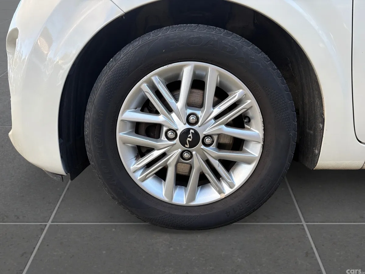 Kia Picanto Hatchback, Petrol, 2023, Yellow