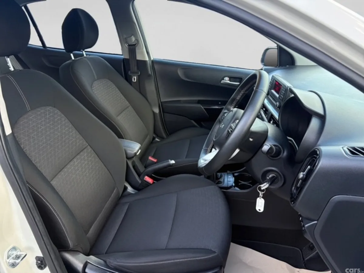 Kia Picanto Hatchback, Petrol, 2023, Yellow