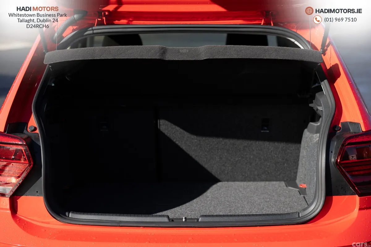 Volkswagen Polo Hatchback, Petrol, 2018, Red