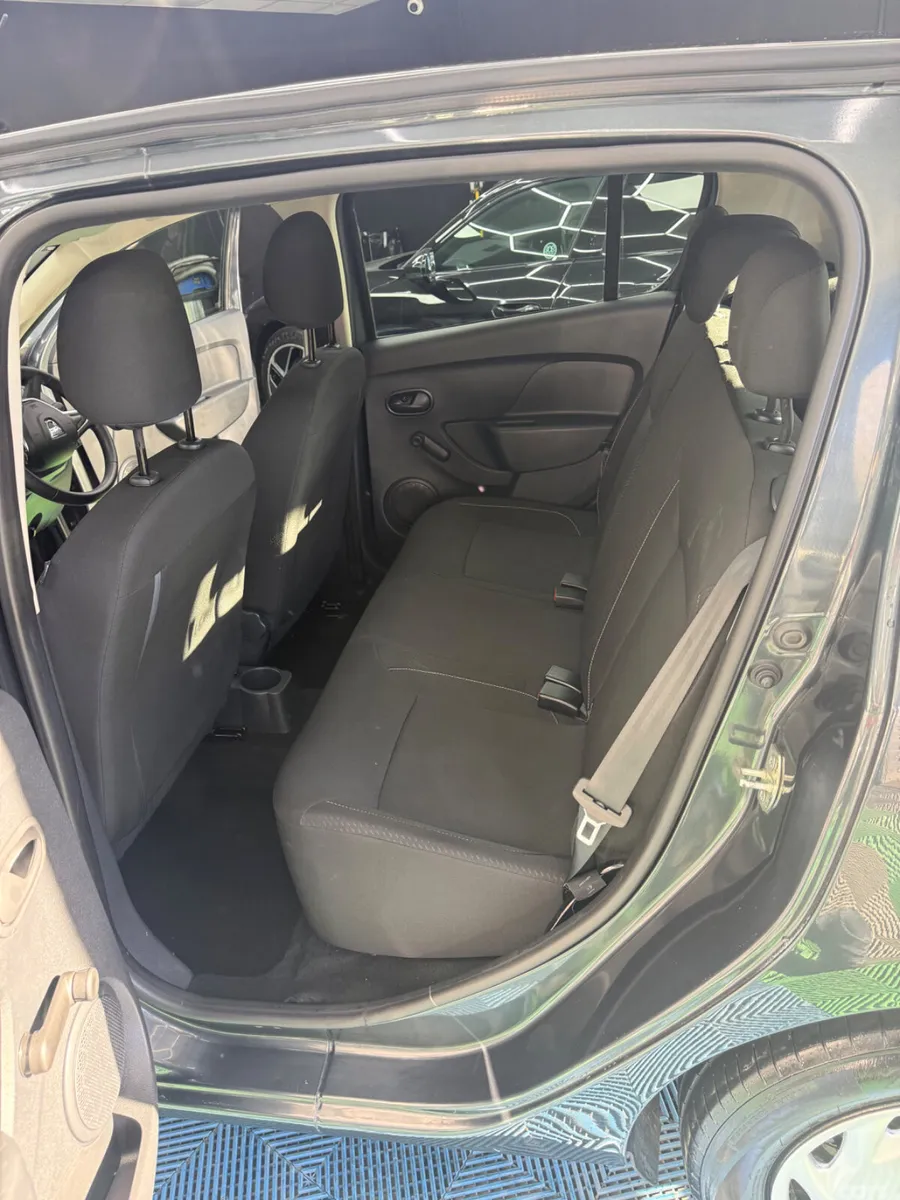 Dacia Sandero Hatchback, Petrol, 2021, Grey