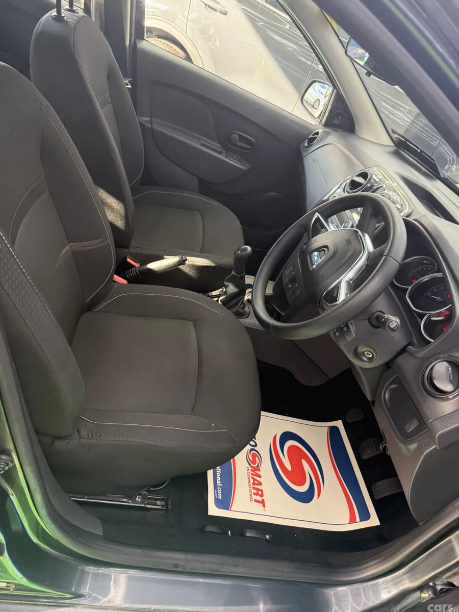 Dacia Sandero Hatchback, Petrol, 2021, Grey