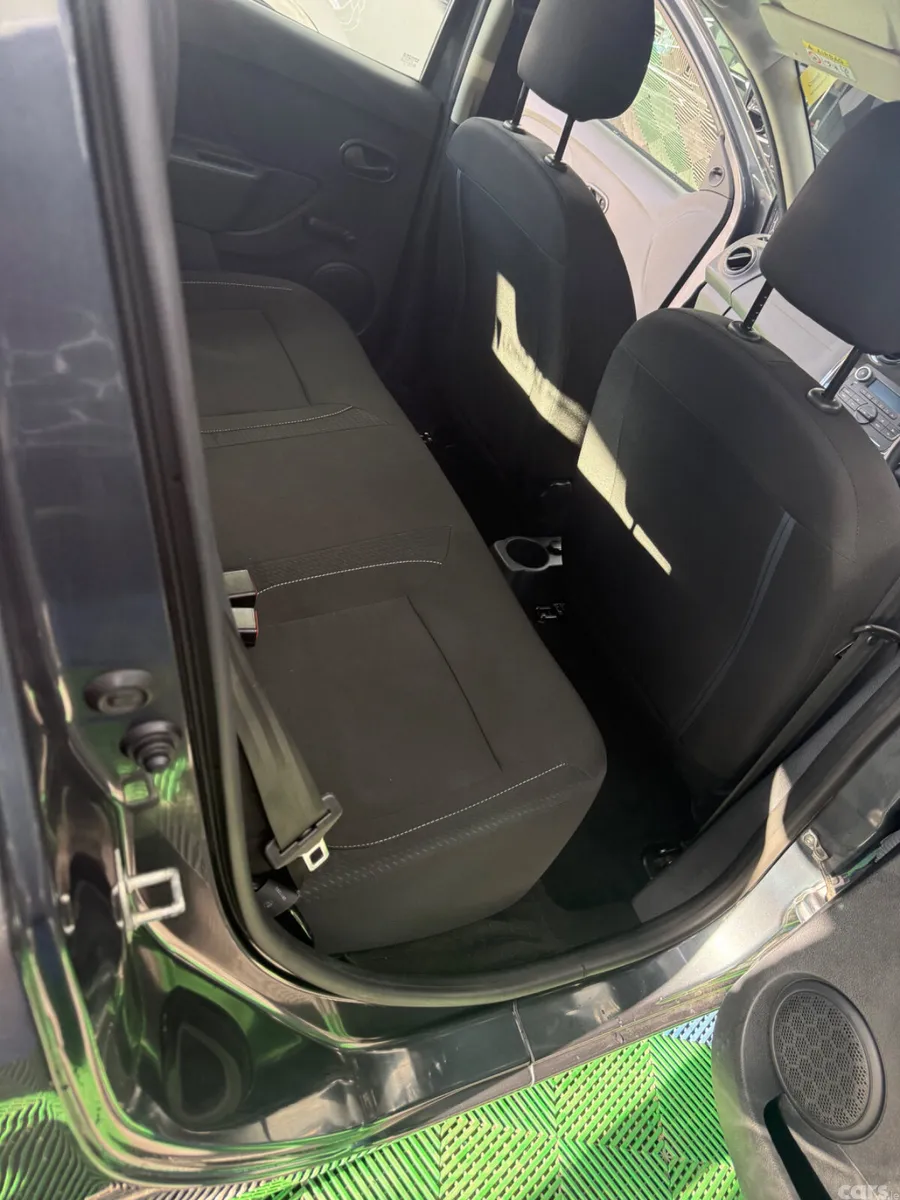 Dacia Sandero Hatchback, Petrol, 2021, Grey