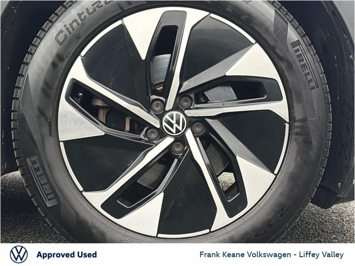Volkswagen ID.4 SUV, Electric, 2022, Grey