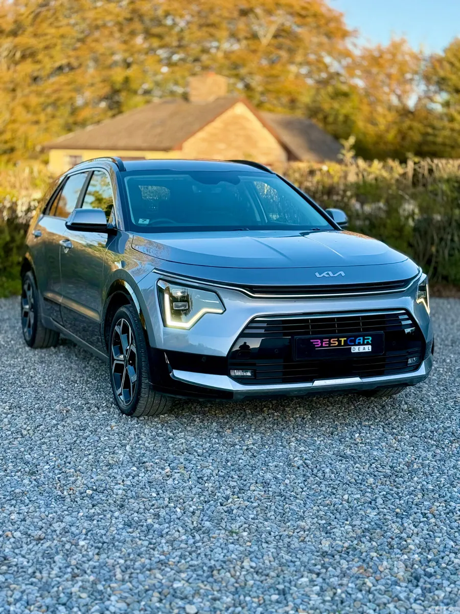 Kia Niro SUV, Petrol Hybrid, 2024, Grey