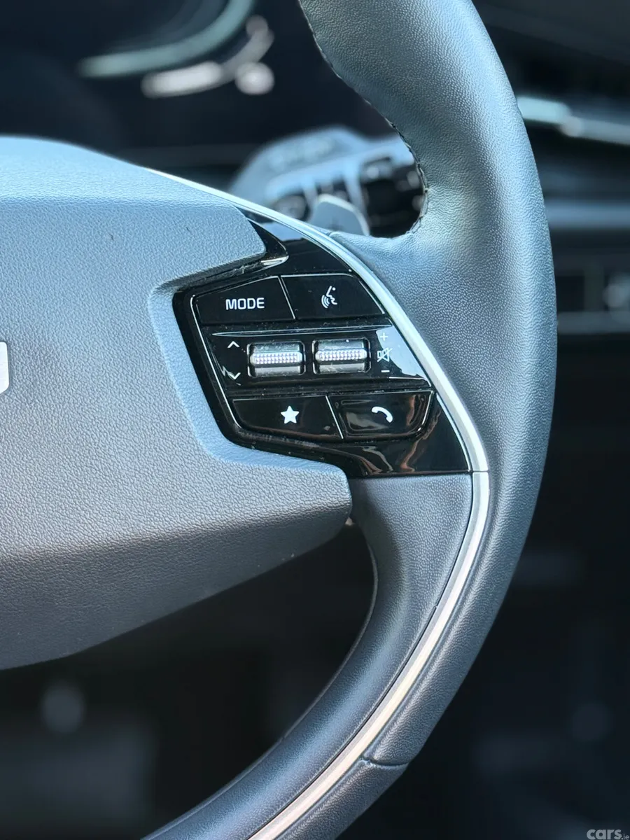 Kia Niro SUV, Petrol Hybrid, 2024, Grey