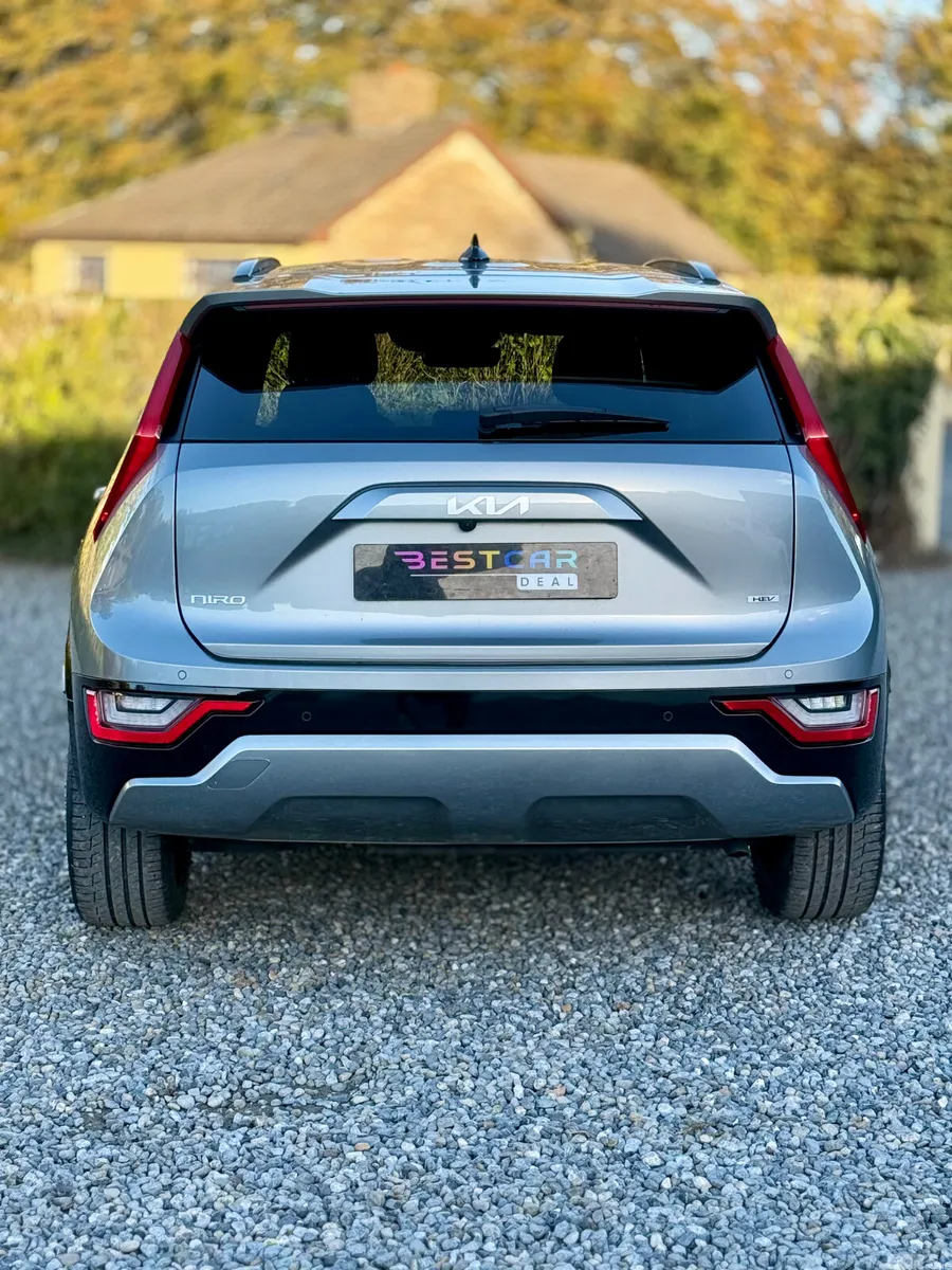 Kia Niro SUV, Petrol Hybrid, 2024, Grey