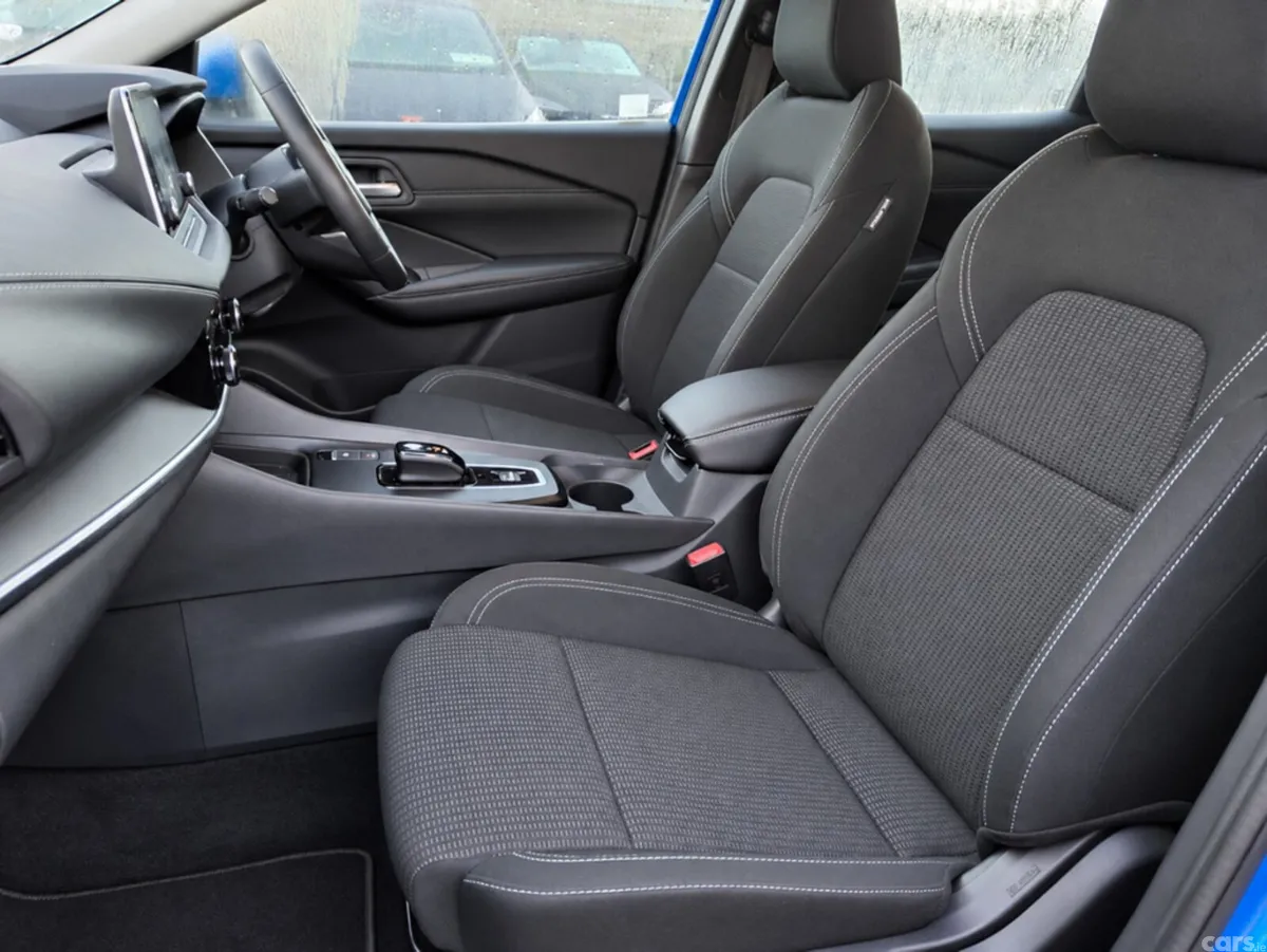 Nissan Qashqai SUV, Petrol Hybrid, 2024, Blue