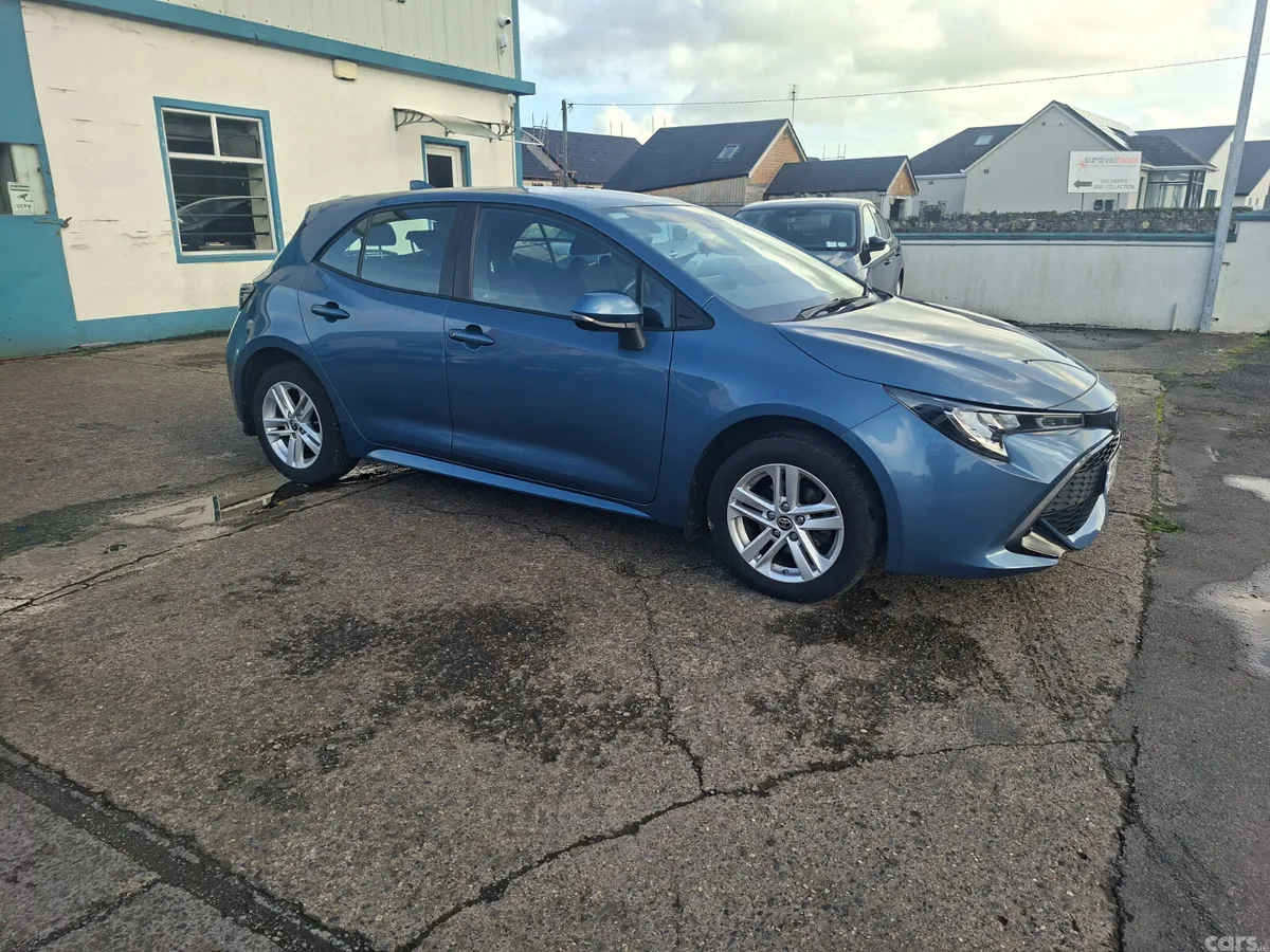 Toyota Corolla Hatchback, Petrol Hybrid, 2022, Blue