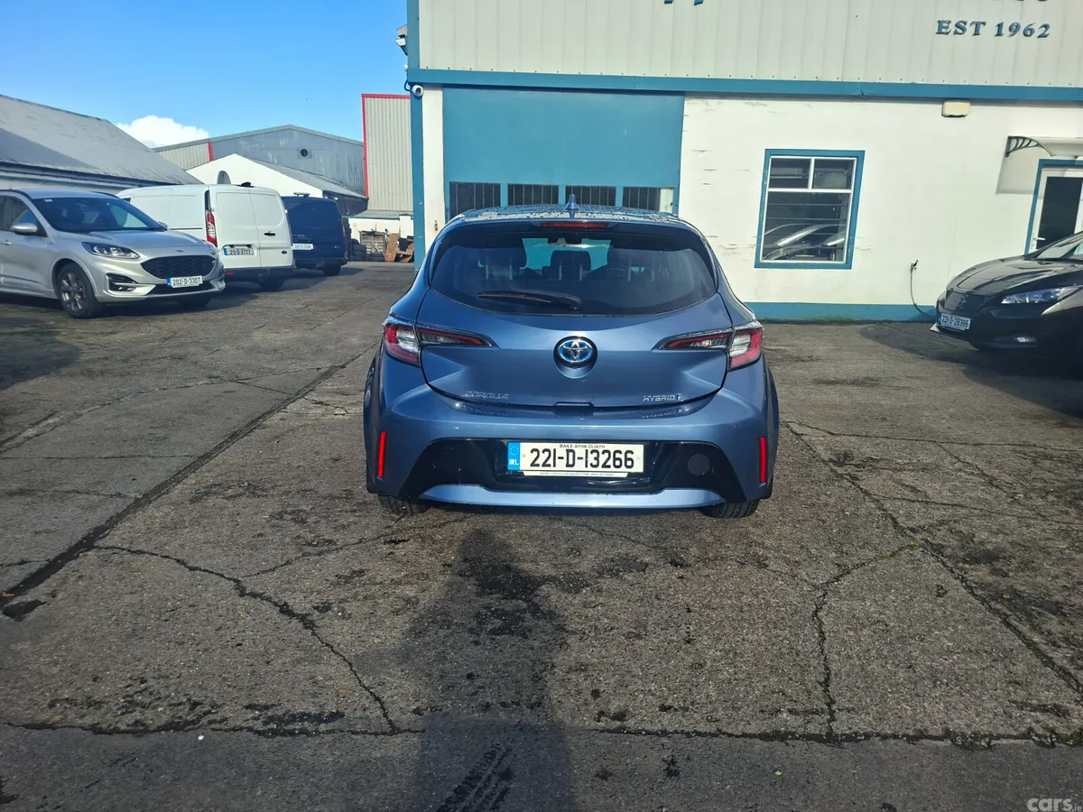 Toyota Corolla Hatchback, Petrol Hybrid, 2022, Blue