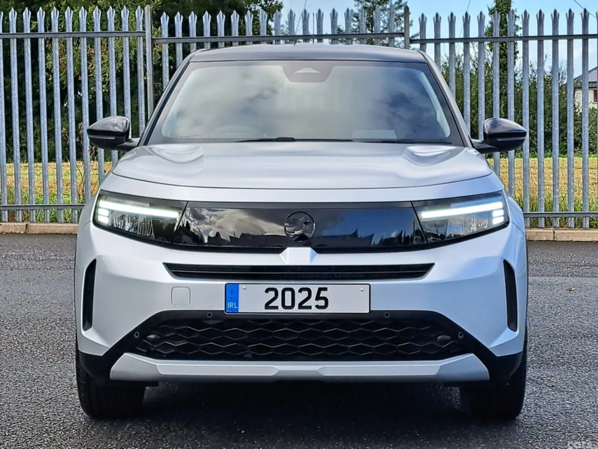 Opel Frontera Hatchback, Electric, 2025, Silver