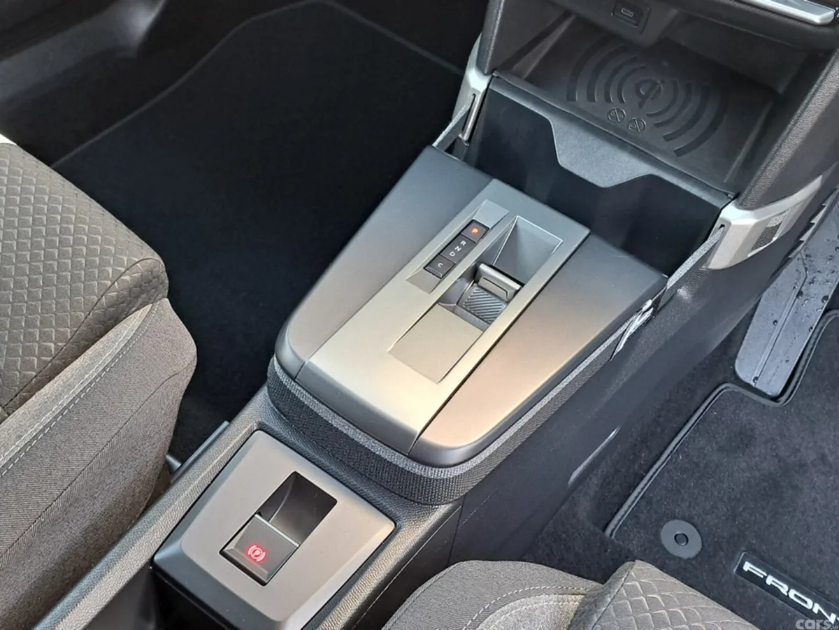 Opel Frontera Hatchback, Electric, 2025, Silver