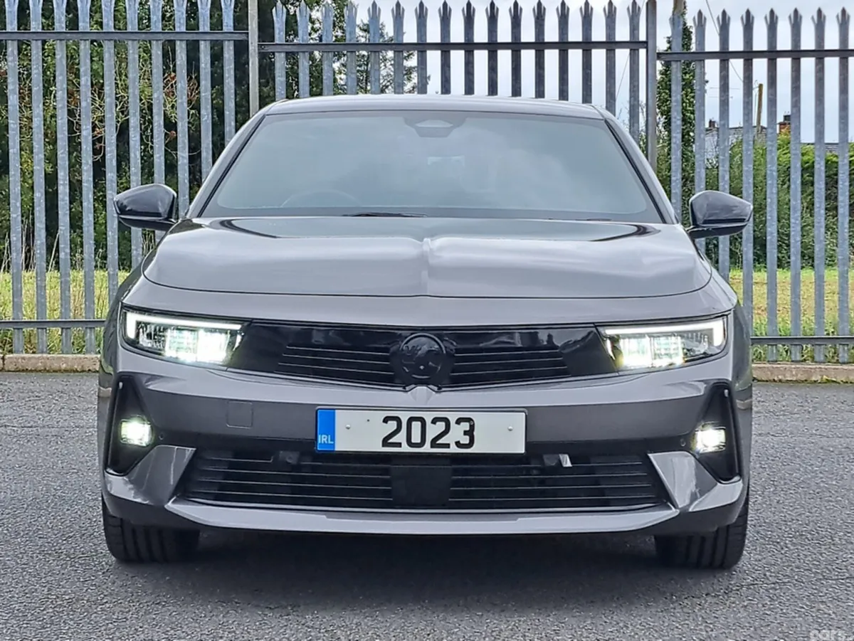 Opel Astra Hatchback, Diesel, 2023, Grey