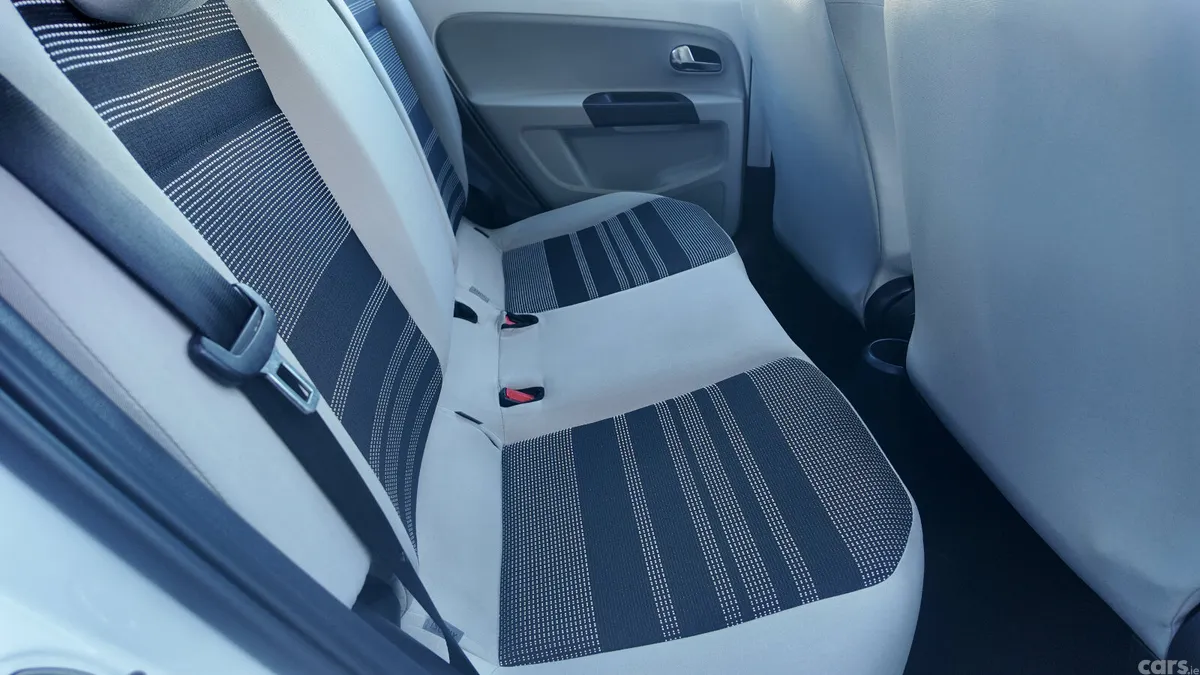 SEAT Mii Hatchback, Petrol, 2013, White