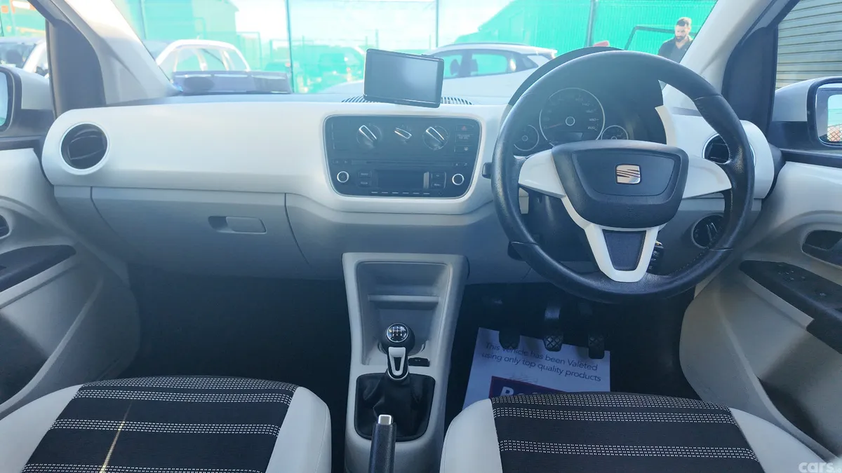 SEAT Mii Hatchback, Petrol, 2013, White