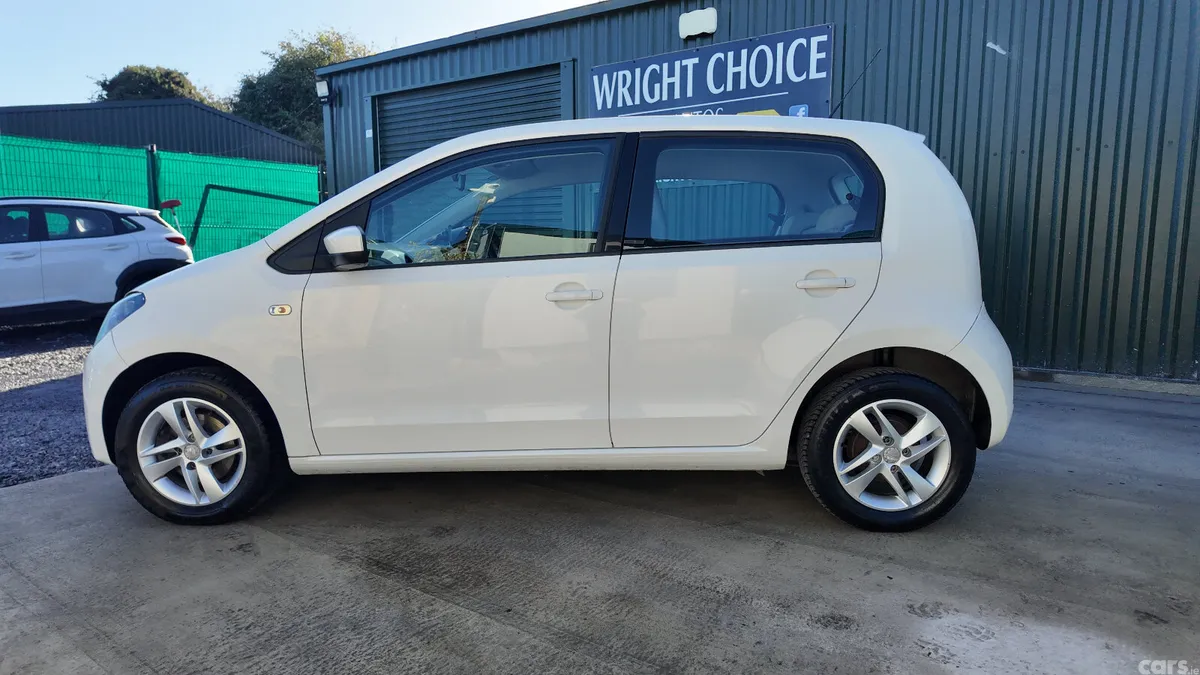 SEAT Mii Hatchback, Petrol, 2013, White