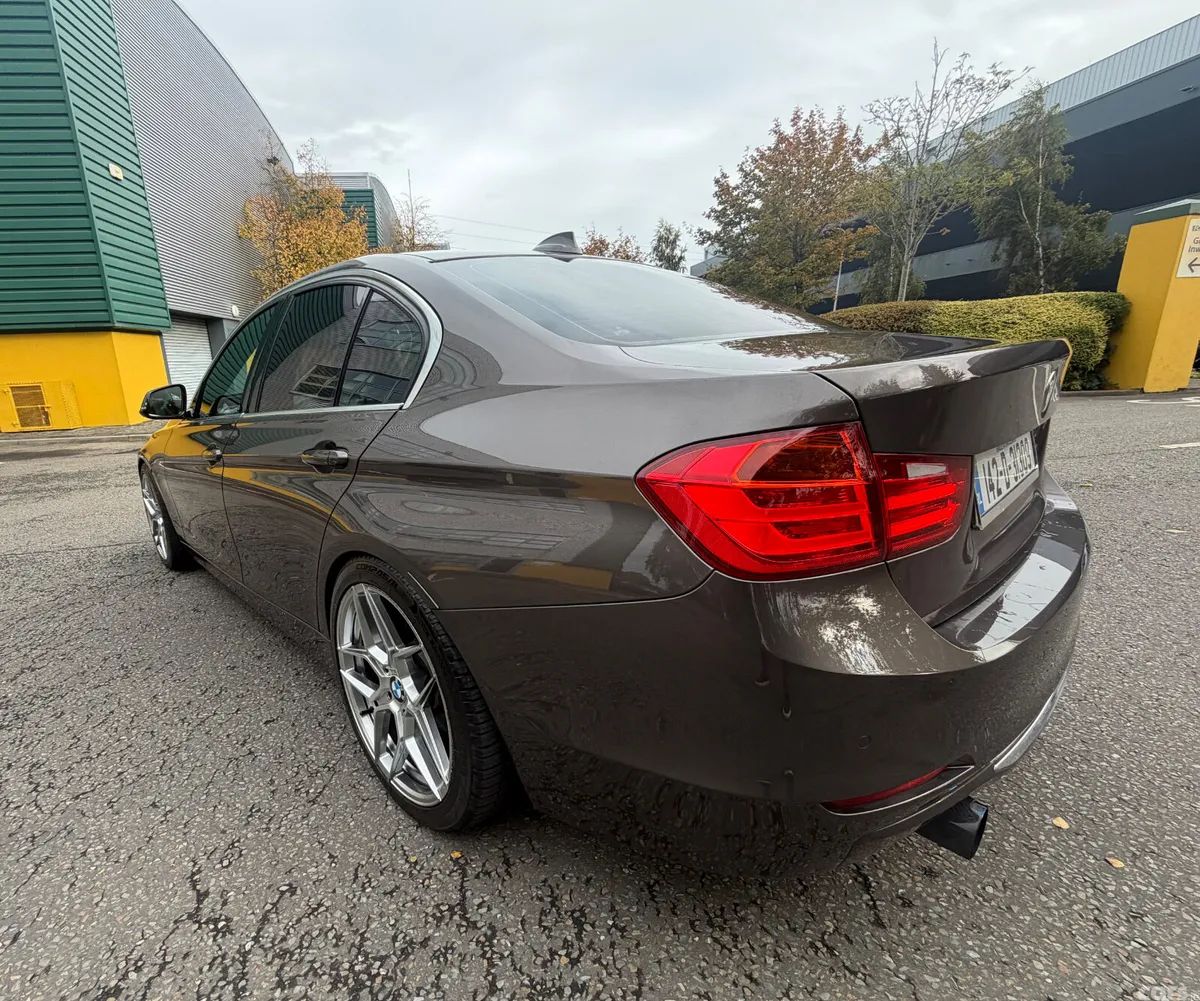 BMW 3-Series Saloon, Petrol Hybrid, 2014, Brown