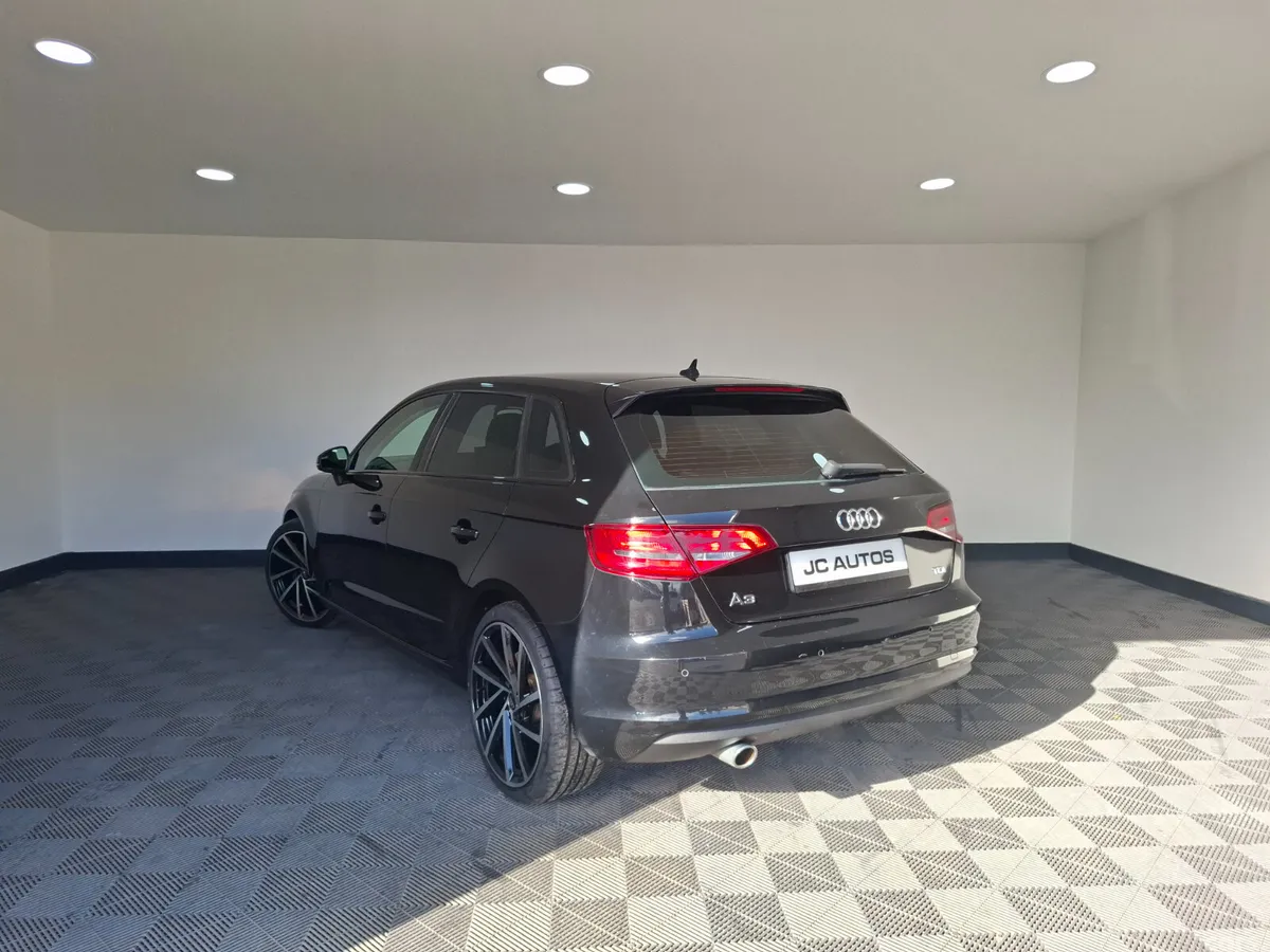 Audi A3 Hatchback, Diesel, 2015, Black