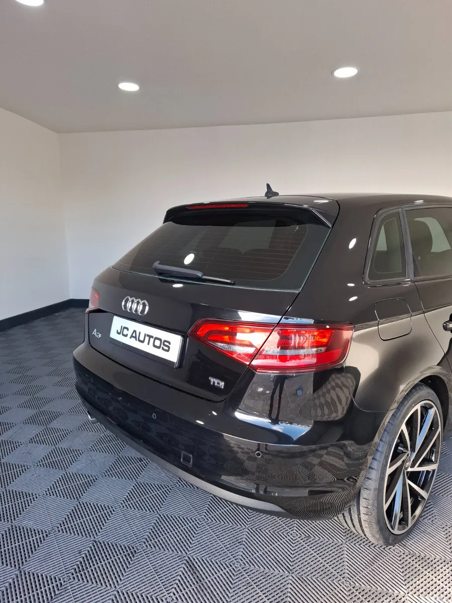 Audi A3 Hatchback, Diesel, 2015, Black