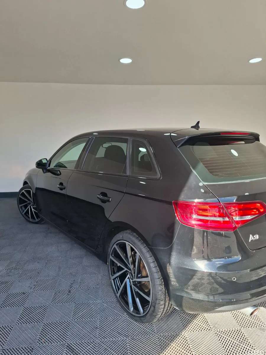 Audi A3 Hatchback, Diesel, 2015, Black