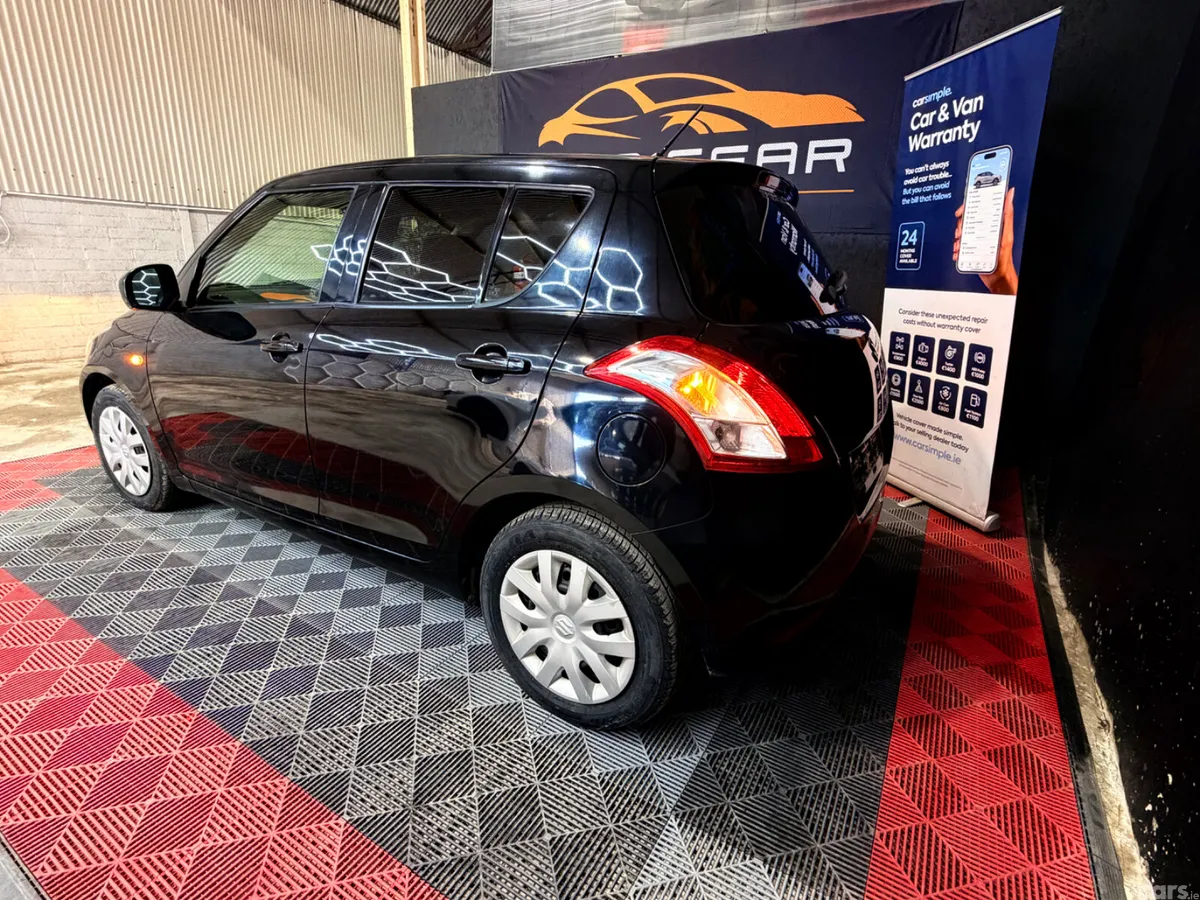Suzuki Swift Hatchback, Petrol, 2013, Black