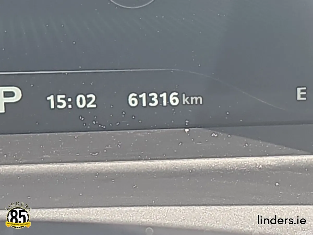 MG HS Hatchback, Petrol Plug-in Hybrid, 2023, White