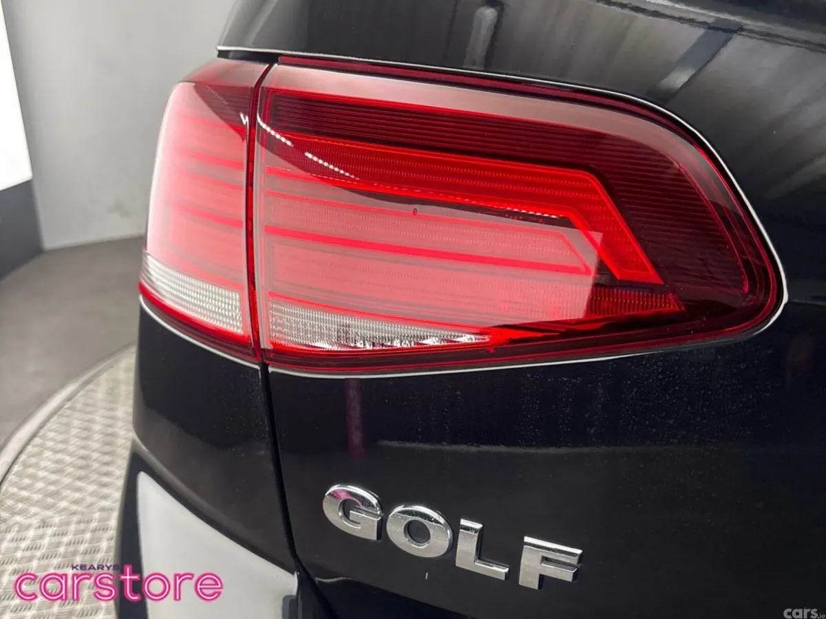 Volkswagen Golf Hatchback, Petrol, 2019, Black
