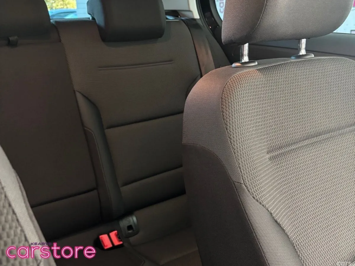 Volkswagen Golf Hatchback, Petrol, 2019, Black