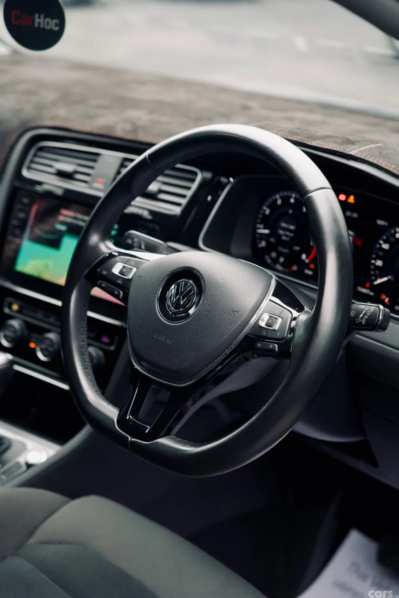 Volkswagen Golf Hatchback, Petrol, 2017, Blue